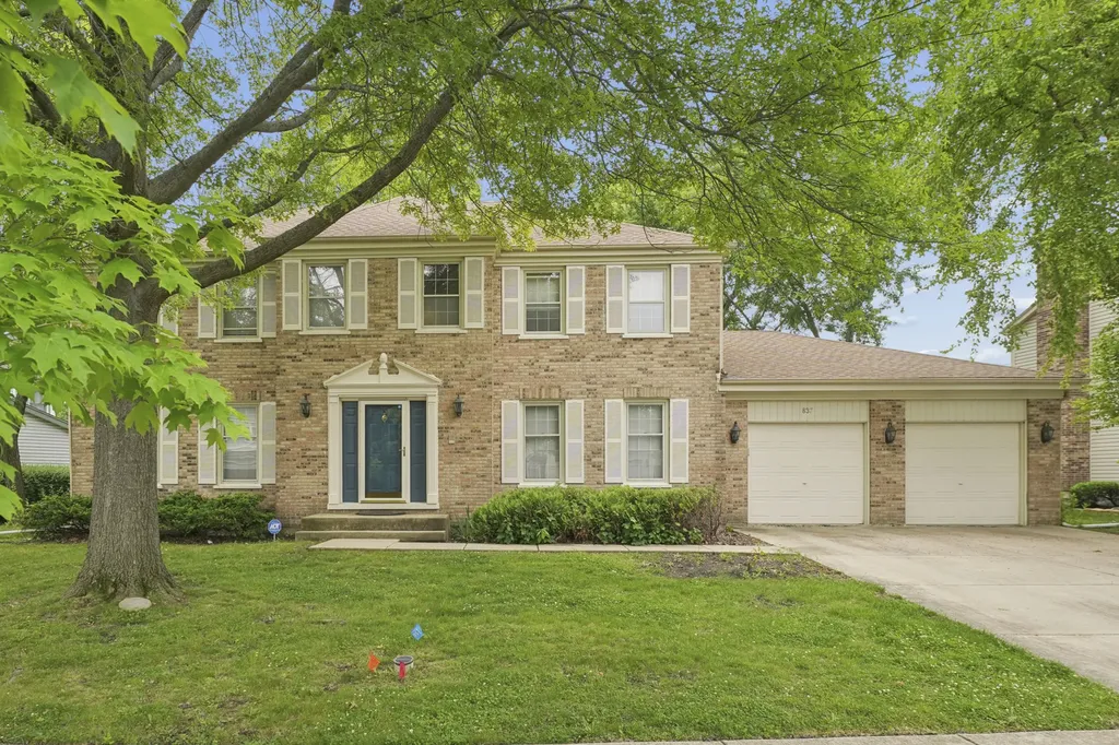 837 Heatherstone Drive Schaumburg IL 60173