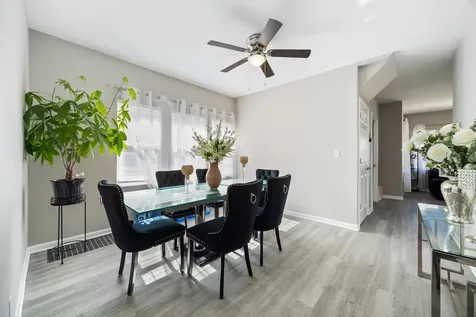 2431 Gunderson Avenue Berwyn IL 60402