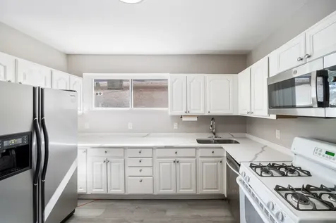 2431 Gunderson Avenue Berwyn IL 60402