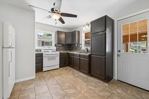 1805 Kelly Avenue Crest Hill IL 60403