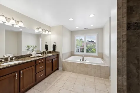 773 South Fairfield Avenue Elmhurst IL 60126