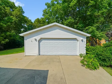 520 West Johnson Street Utica IL 61373