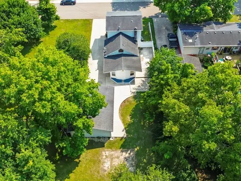 520 West Johnson Street Utica IL 61373