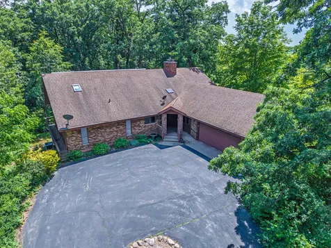 17001 Mcguire Road Harvard IL 60033