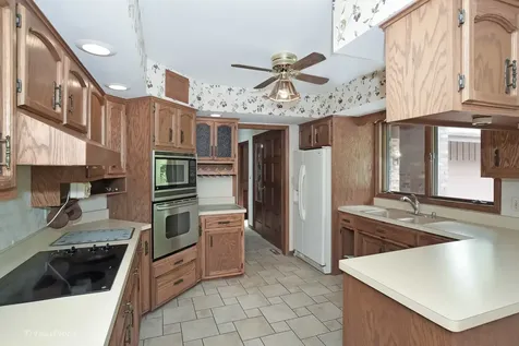 17001 Mcguire Road Harvard IL 60033