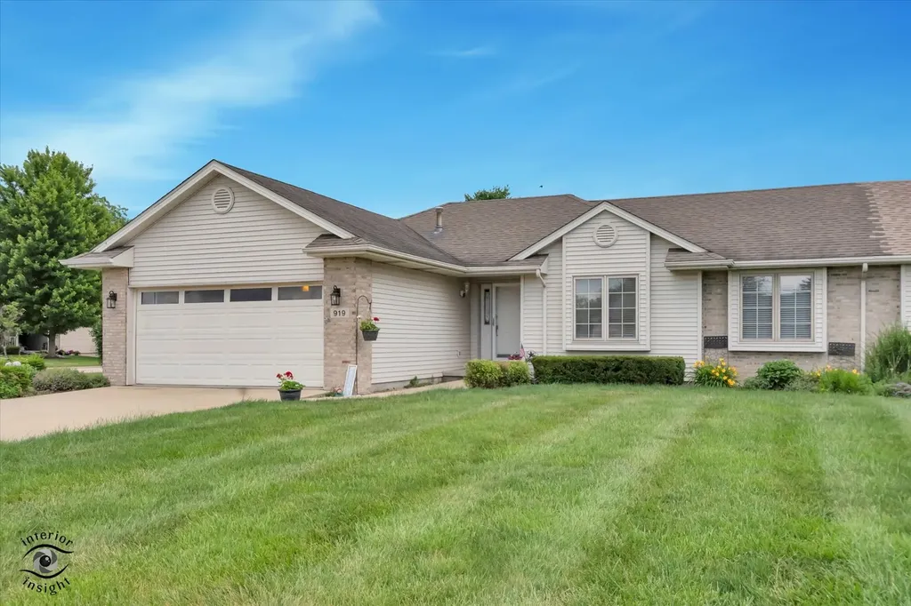919 Beauchamp Avenue Manteno IL 60950