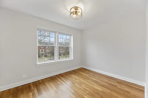 132 Ridge Avenue Evanston IL 60202