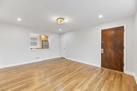 132 Ridge Avenue Evanston IL 60202