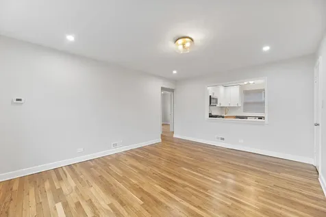 132 Ridge Avenue Evanston IL 60202