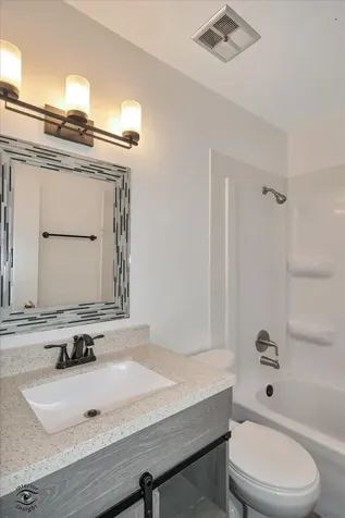 16261 92ND Avenue Orland Hills IL 60487