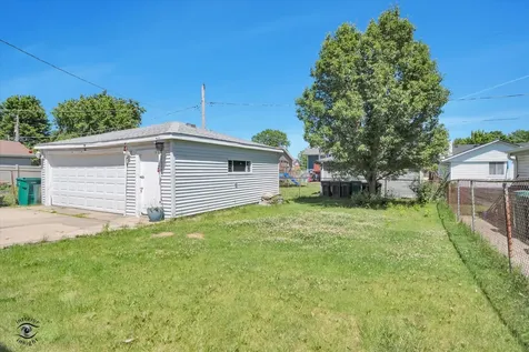 16261 92ND Avenue Orland Hills IL 60487