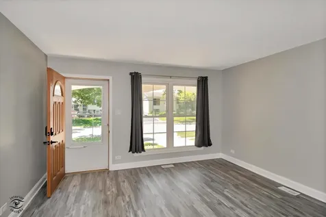 16261 92ND Avenue Orland Hills IL 60487