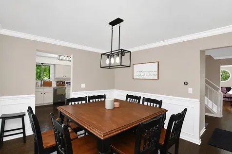 1759 Deerhaven Drive Crystal Lake IL 60014