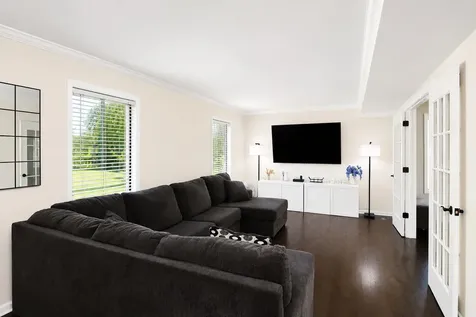 1759 Deerhaven Drive Crystal Lake IL 60014