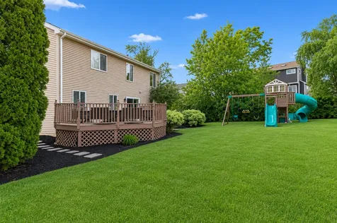 1759 Deerhaven Drive Crystal Lake IL 60014