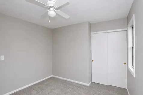 1759 Deerhaven Drive Crystal Lake IL 60014