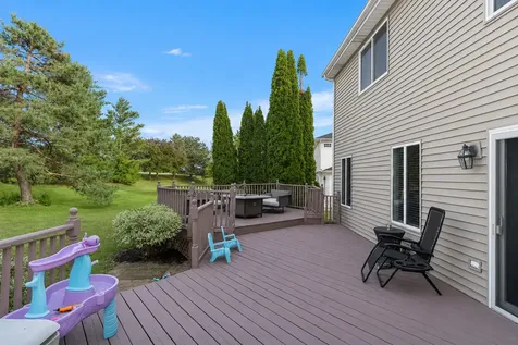 1759 Deerhaven Drive Crystal Lake IL 60014