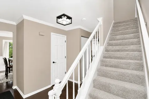 1759 Deerhaven Drive Crystal Lake IL 60014