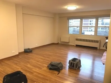 2909 North Sheridan Road Chicago IL 60657