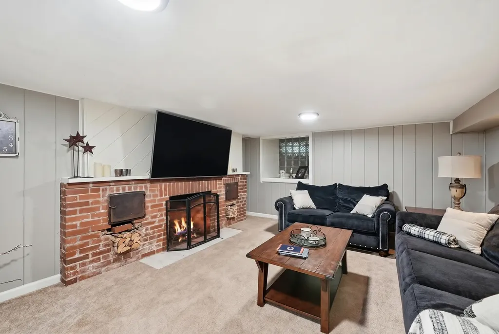 15319 South Joliet Road Plainfield IL 60544