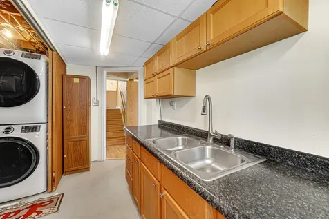 580 North 6th Avenue Des Plaines IL 60016