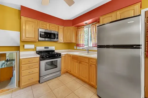 580 North 6th Avenue Des Plaines IL 60016