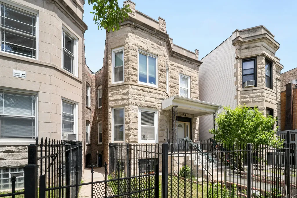 5208 West Washington Boulevard Chicago IL 60644