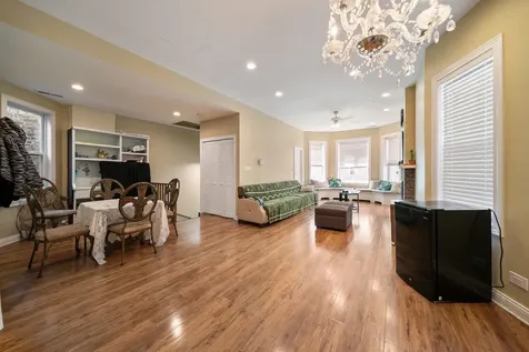 5208 West Washington Boulevard Chicago IL 60644