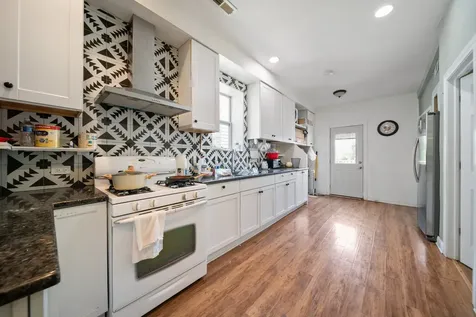 5208 West Washington Boulevard Chicago IL 60644
