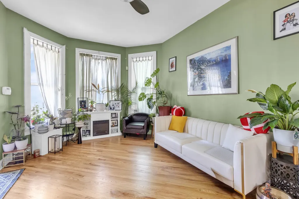2114 South Trumbull Avenue Chicago IL 60623