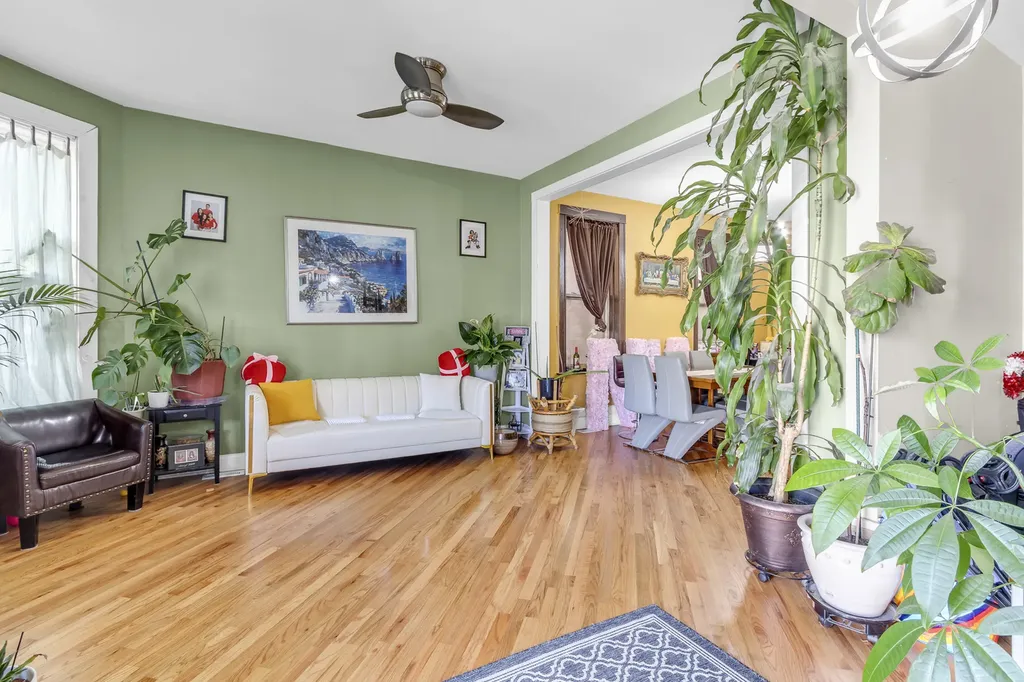 2114 South Trumbull Avenue Chicago IL 60623