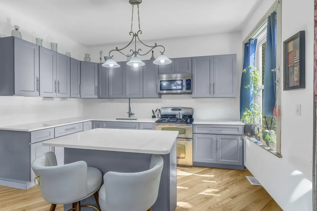 2114 South Trumbull Avenue Chicago IL 60623