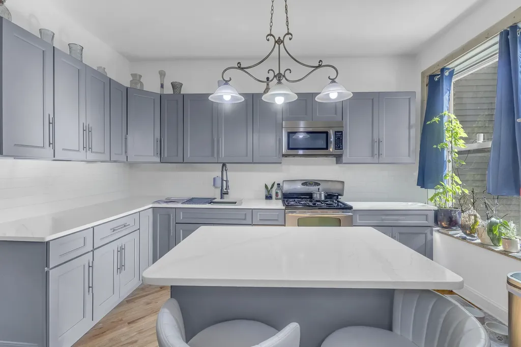 2114 South Trumbull Avenue Chicago IL 60623