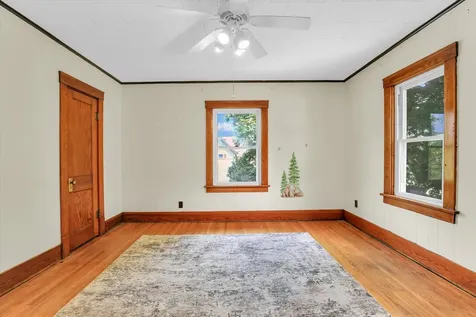 213 West Oak Street Fairbury IL 61739