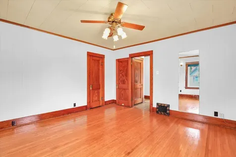 213 West Oak Street Fairbury IL 61739