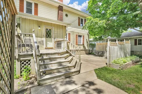 213 West Oak Street Fairbury IL 61739
