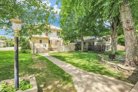 213 West Oak Street Fairbury IL 61739