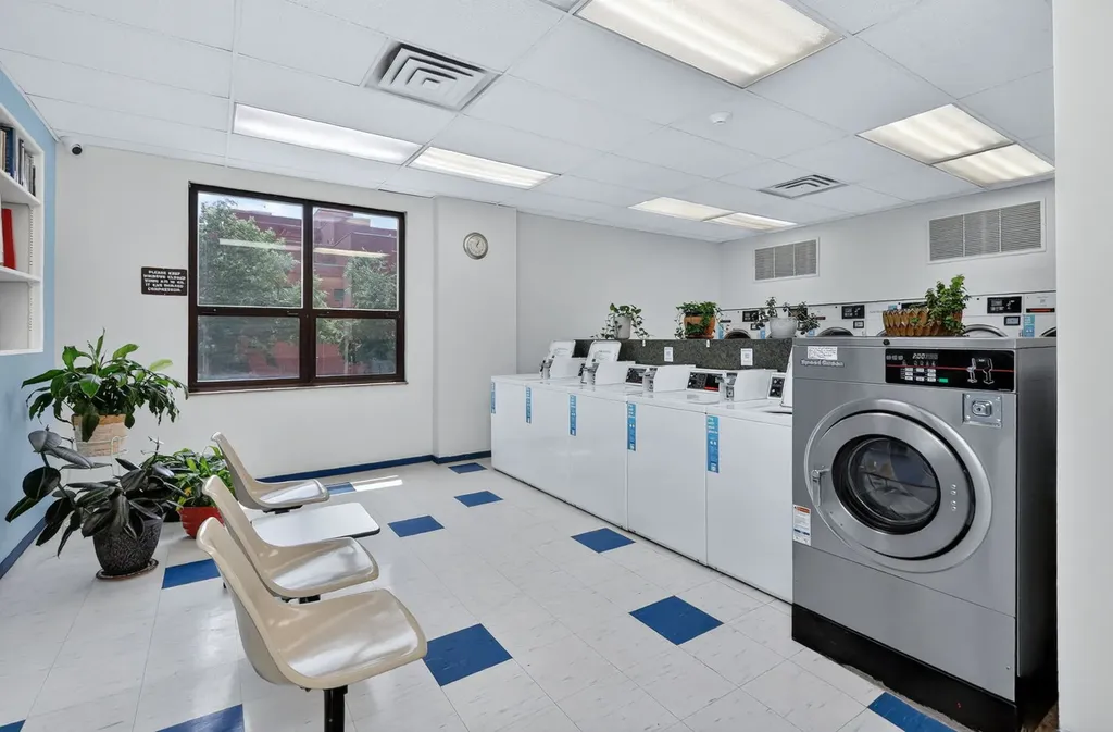 901 South Plymouth Court Chicago IL 60605