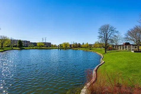 1101 South Hunt Club Drive Mount Prospect IL 60056