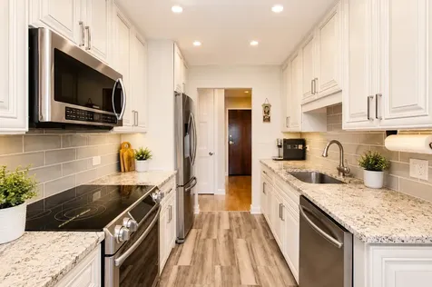 1101 South Hunt Club Drive Mount Prospect IL 60056