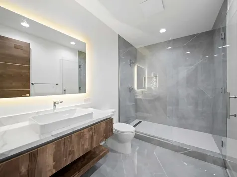 2010 Lavigne Lane Northbrook IL 60062