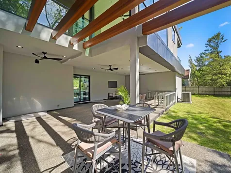 2010 Lavigne Lane Northbrook IL 60062