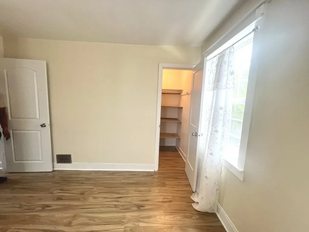 7541 South Hamilton Avenue Chicago IL 60620