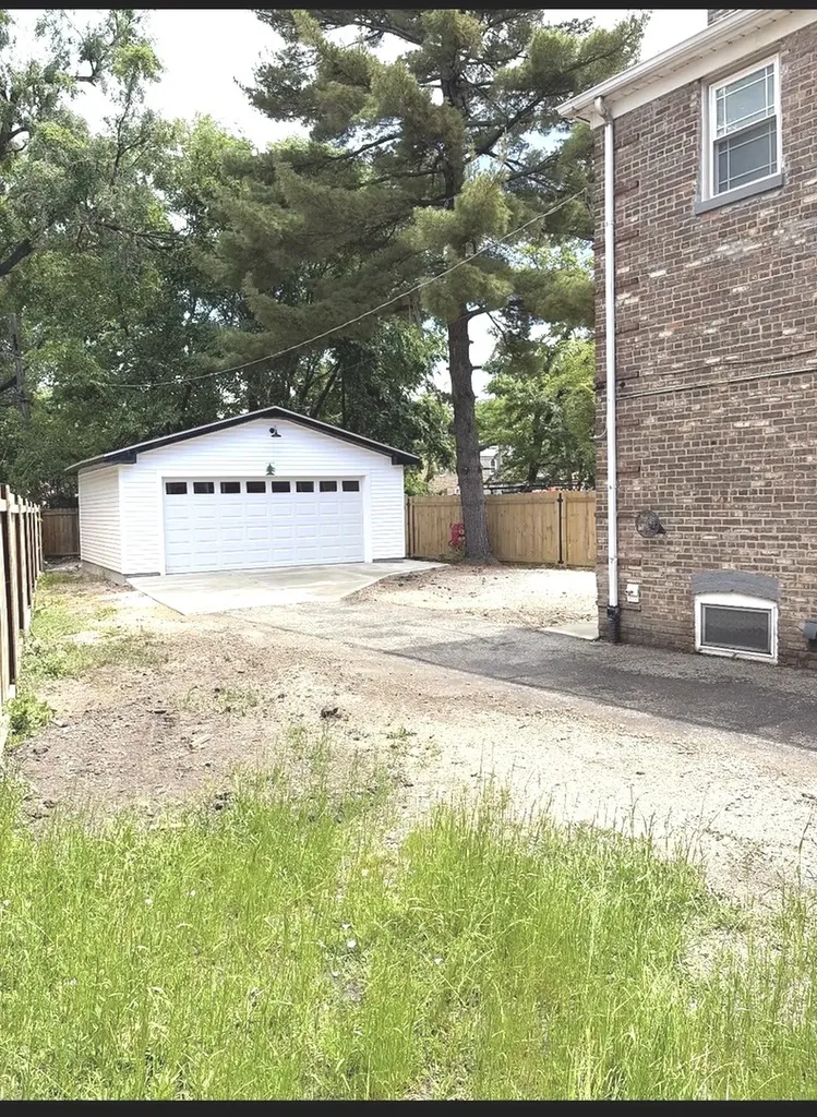 7541 South Hamilton Avenue Chicago IL 60620