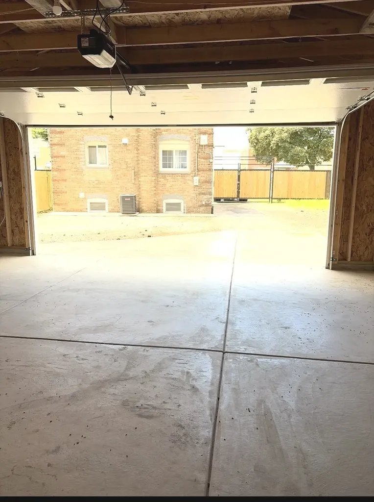 7541 South Hamilton Avenue Chicago IL 60620