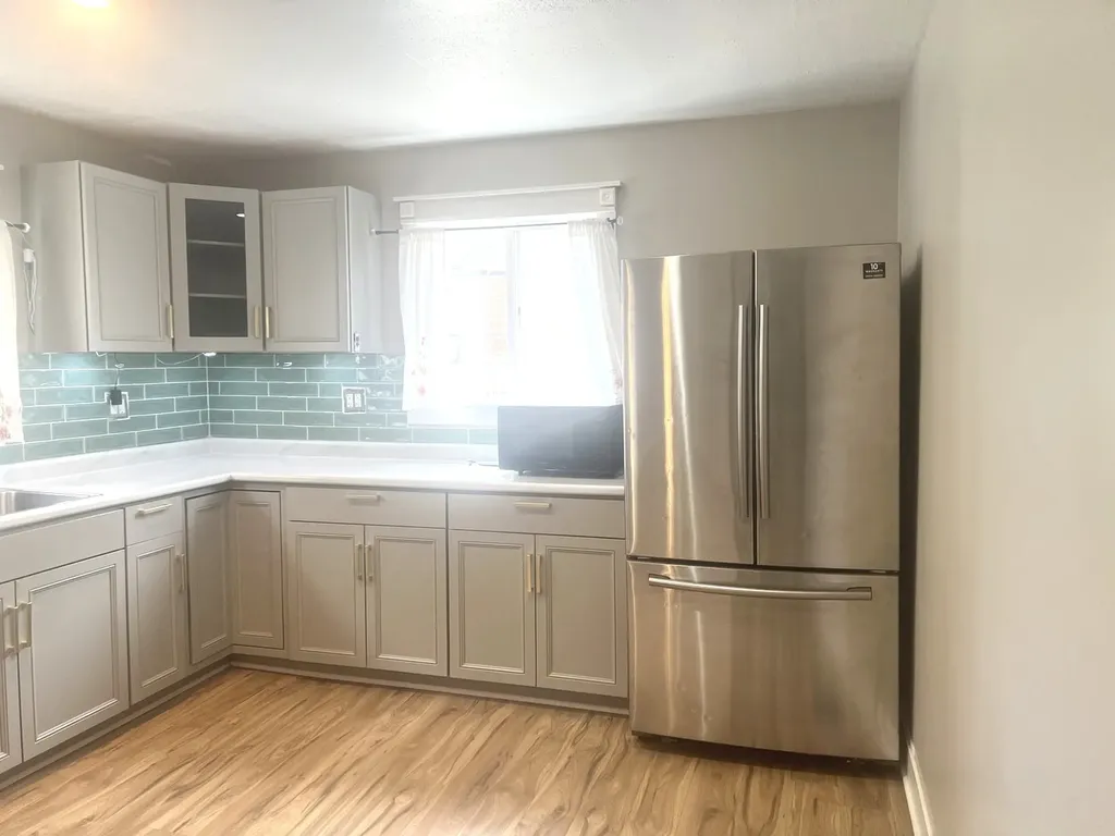 7541 South Hamilton Avenue Chicago IL 60620