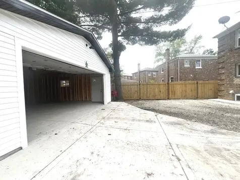 7541 South Hamilton Avenue Chicago IL 60620