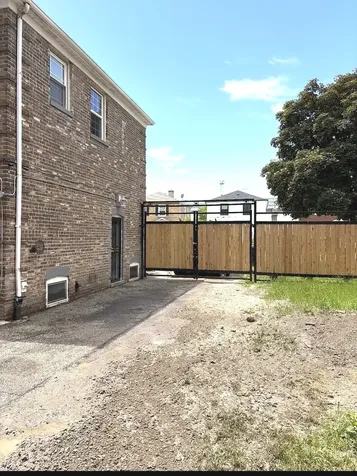 7541 South Hamilton Avenue Chicago IL 60620