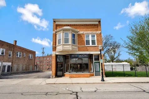 711 West Hillgrove Avenue La Grange IL 60525