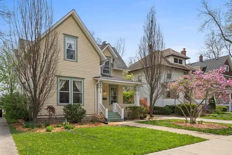 622 North Ridgeland Avenue Oak Park IL 60302